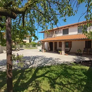 https://ca-marsari.hotelinveneto.com